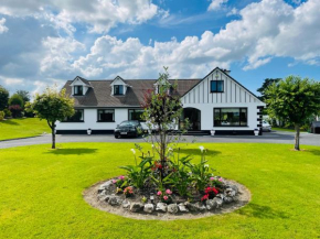 Гостиница Cedar Lodge B&B H91 CF9D  Горт